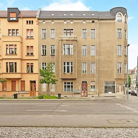 Apartment 3 ,6 Betten, Wohnkueche Nahe Hauptbahnhof&parkplatz