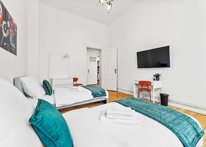 3 ,6 Betten, Wohnkueche Nahe Hauptbahnhof&parkplatz Cottbus