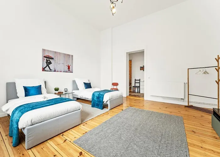 3 ,6 Betten, Wohnkueche Nahe Hauptbahnhof&parkplatz *