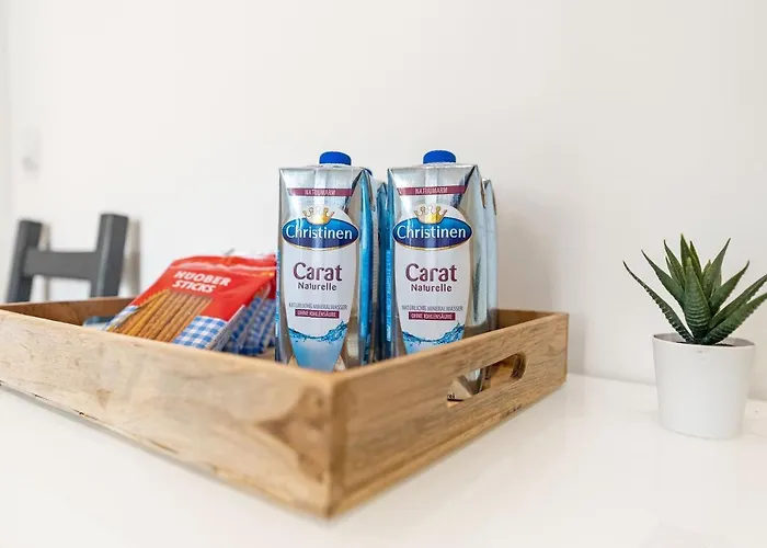 3 ,6 Betten, Wohnkueche Nahe Hauptbahnhof&parkplatz