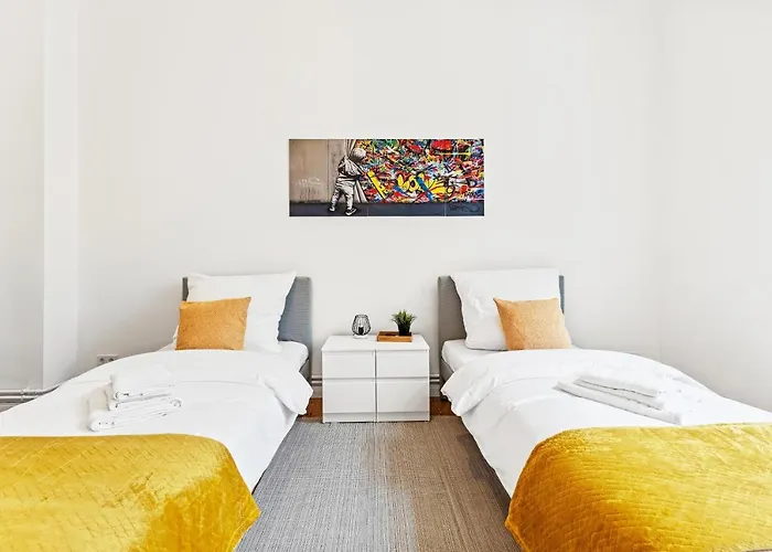 3 ,6 Betten, Wohnkueche Nahe Hauptbahnhof&parkplatz *