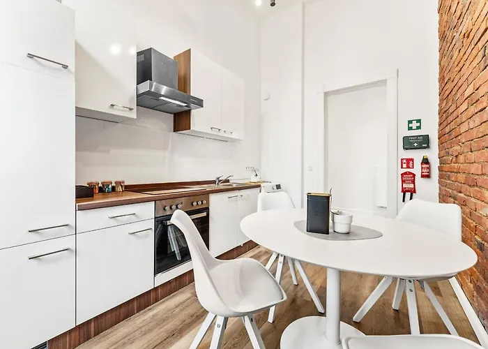 Lägenhet 3 ,6 Betten, Wohnkueche Nahe Hauptbahnhof&parkplatz Cottbus